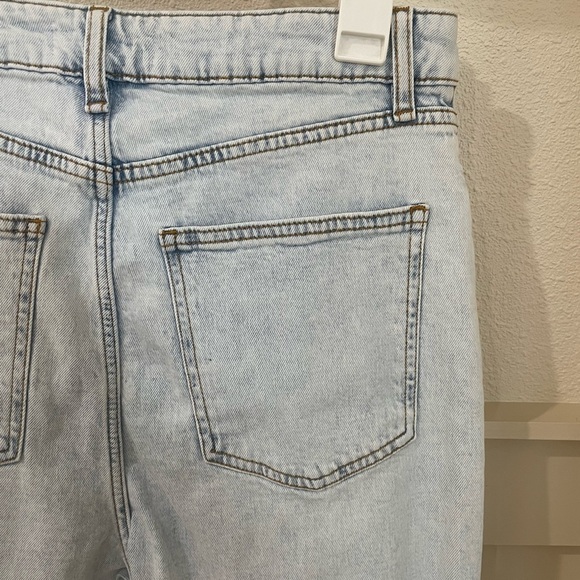 WeWoreWhat High Rise Baggy Straight Leg Distressed Women Jeans Size 27 - Picture 8 of 11